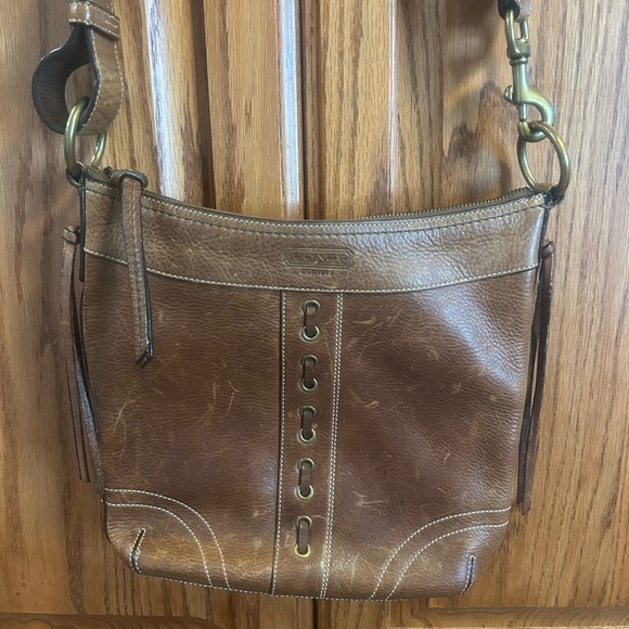 Coach Handbags - Coach Chelsea crossbody bag